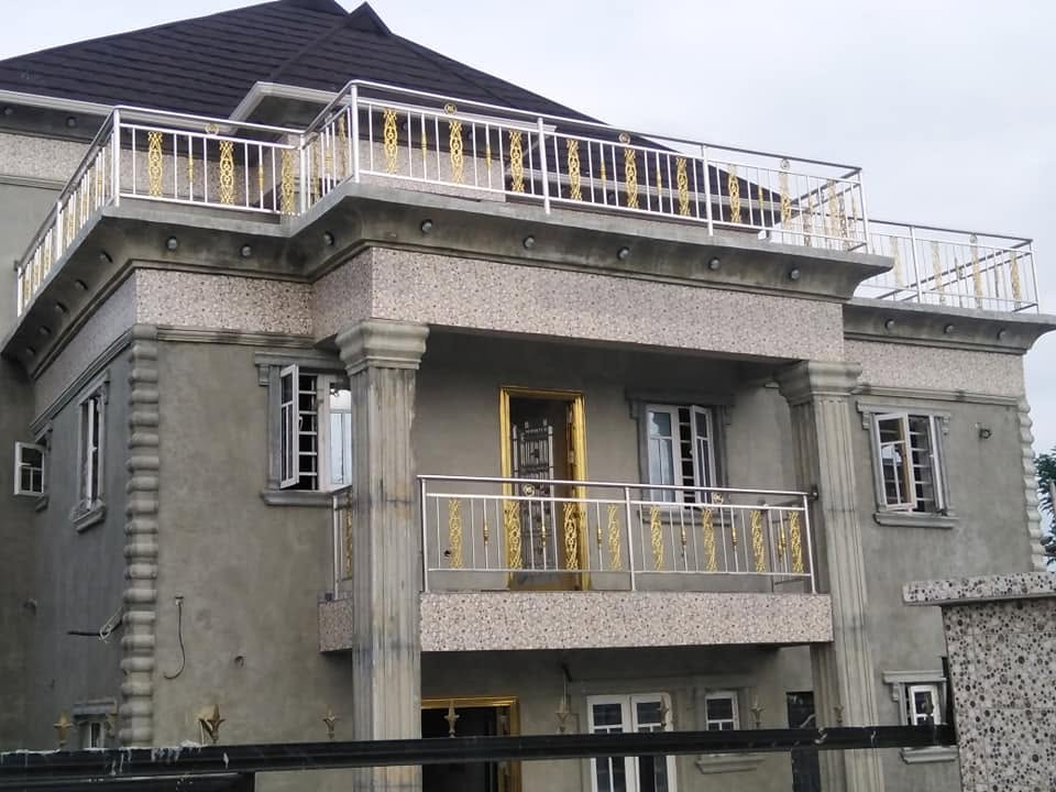 Balcony & Outdoor